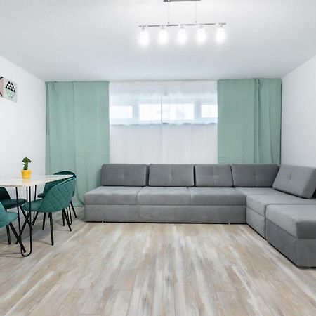 Central Apartment Diamond Bukarest Exteriör bild