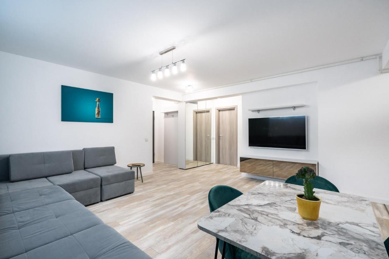 Central Apartment Diamond Bukarest Exteriör bild
