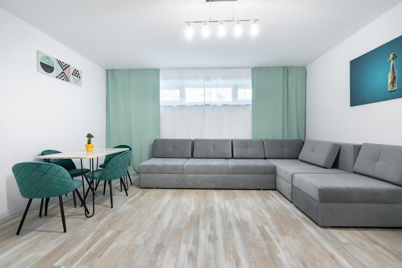 Central Apartment Diamond Bukarest Exteriör bild